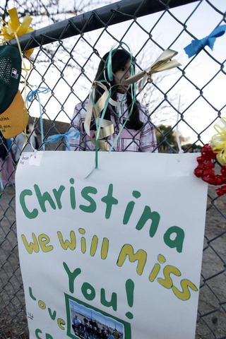 Illustration for article titled Tuscon Shooting Victim's Organs Saved Life Of Boston Girl